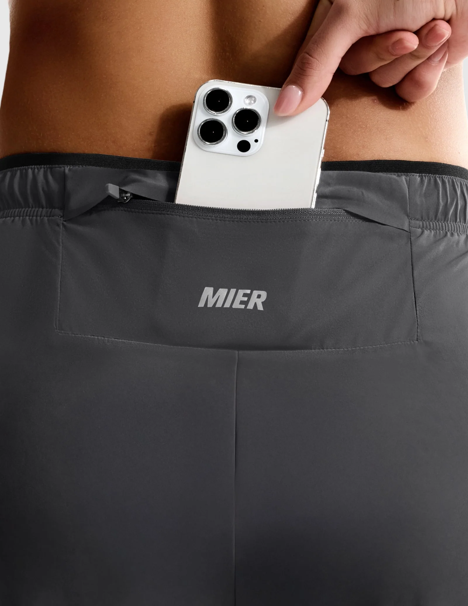 Limitless Women's 2.5" Marathon Running Shorts - Image 11