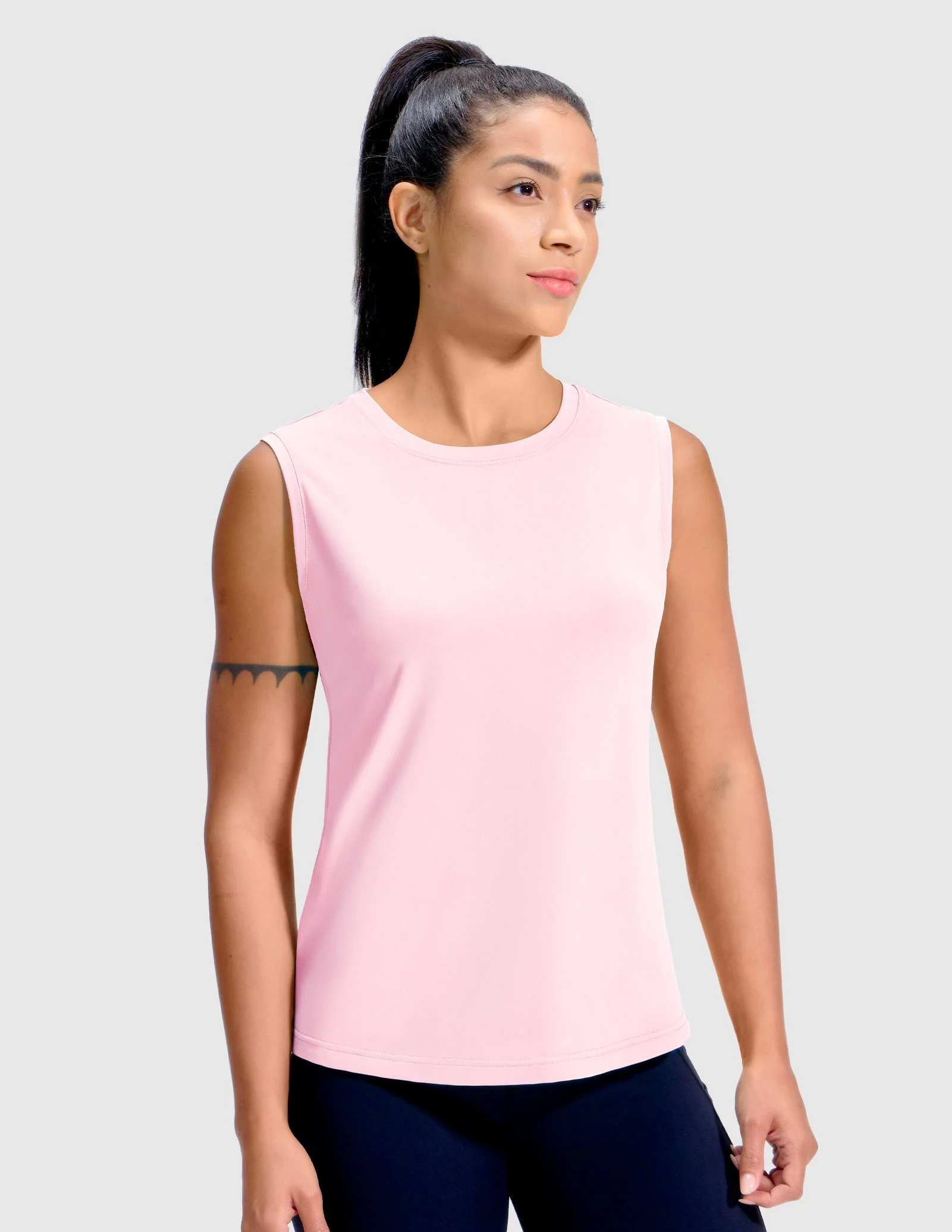 Women's BreezeRun Sleeveless Tee Shirt - Image 36