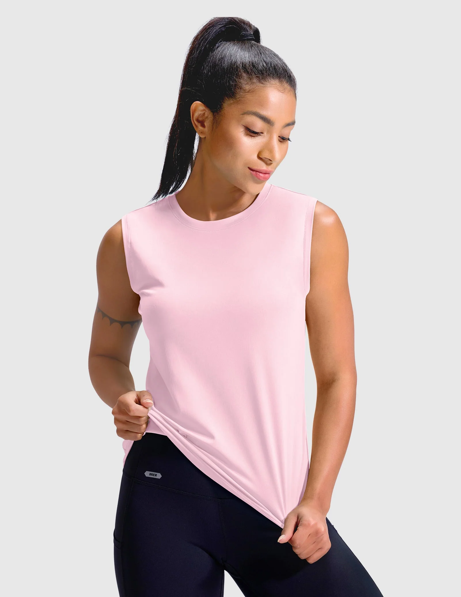 Women's BreezeRun Sleeveless Tee Shirt - Image 37